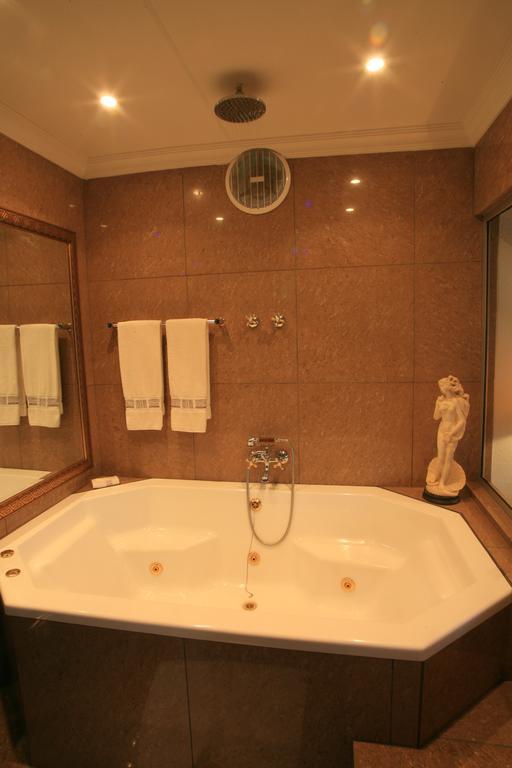 נלספרויט Pensao Guest Lodge מראה חיצוני תמונה