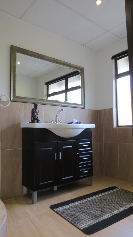 נלספרויט Pensao Guest Lodge מראה חיצוני תמונה