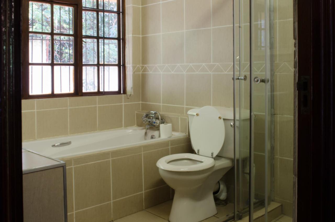 נלספרויט Pensao Guest Lodge מראה חיצוני תמונה